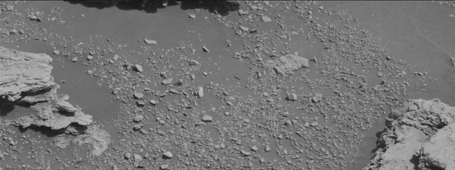 Sol 2604: Mast Camera (Mastcam)