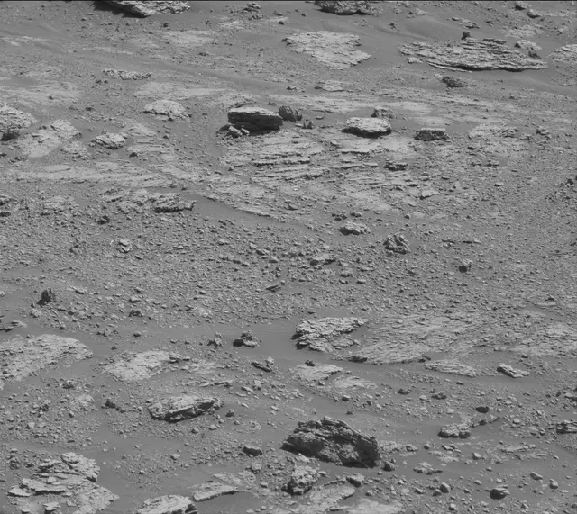 Sol 2604: Mast Camera (Mastcam)