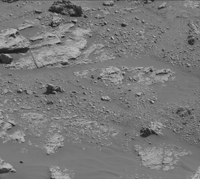 Sol 2604: Mast Camera (Mastcam)
