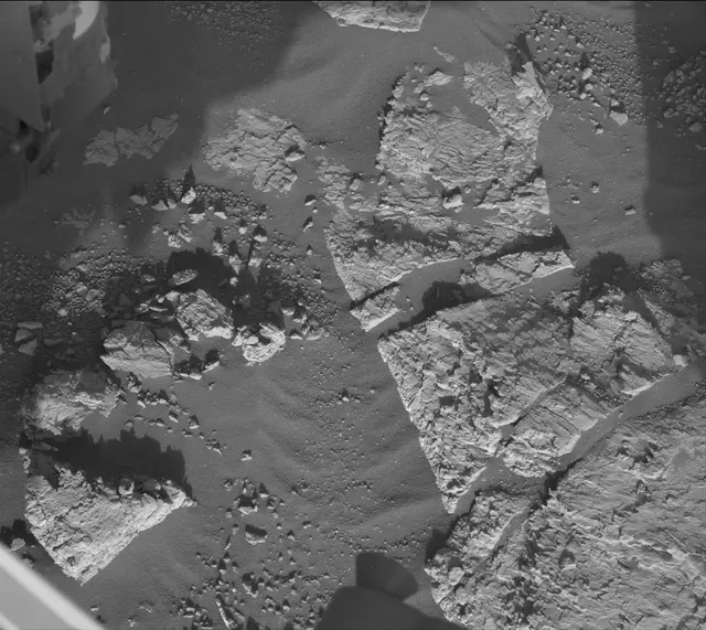 Sol 2604: Mast Camera (Mastcam)