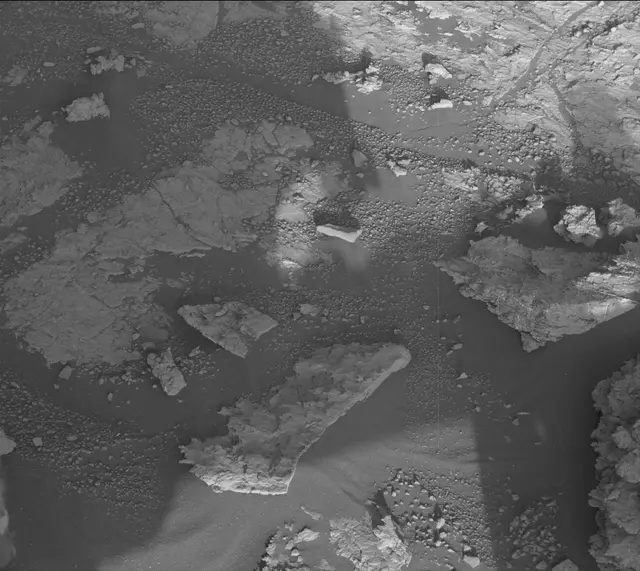 Sol 2604: Mast Camera (Mastcam)