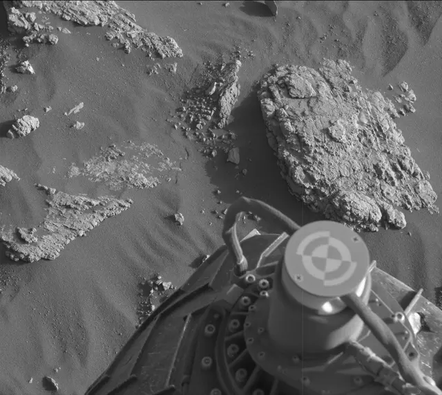 Sol 2604: Mast Camera (Mastcam)