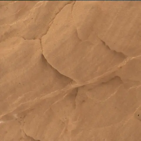 Sol 2604: Mars Hand Lens Imager (MAHLI)