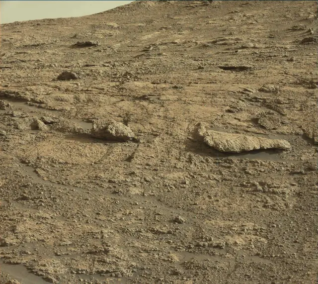 Sol 2606: Mast Camera (Mastcam)