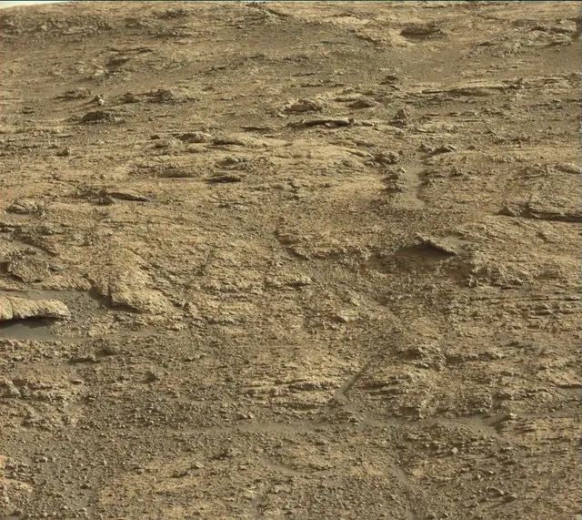 Sol 2606: Mast Camera (Mastcam)