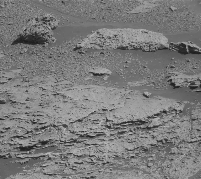 Sol 2606: Mast Camera (Mastcam)