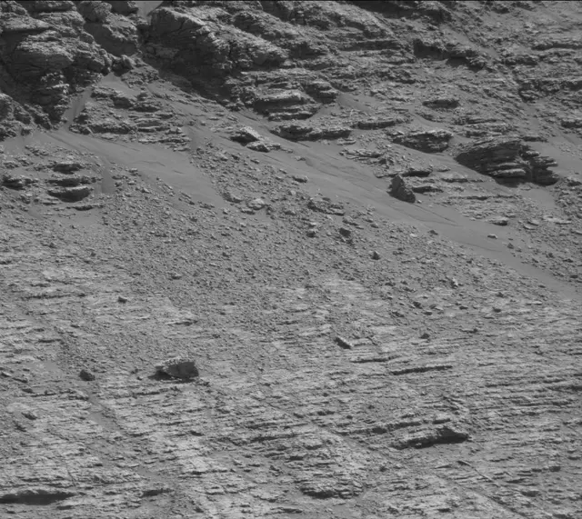 Sol 2606: Mast Camera (Mastcam)