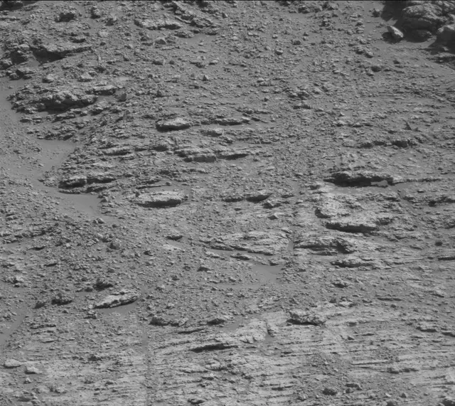 Sol 2606: Mast Camera (Mastcam)