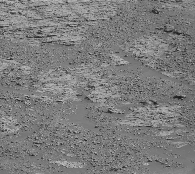 Sol 2606: Mast Camera (Mastcam)