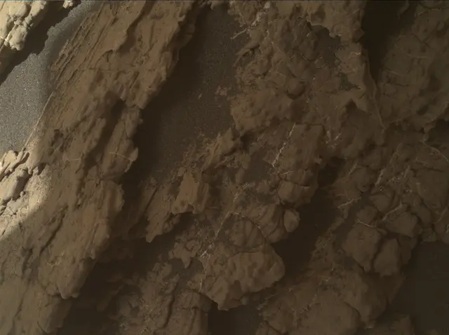 Sol 2606: Mars Hand Lens Imager (MAHLI)