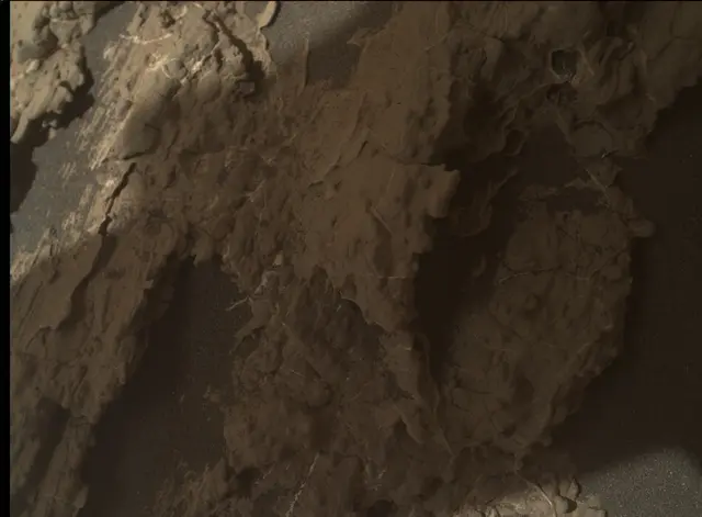 Sol 2606: Mars Hand Lens Imager (MAHLI)