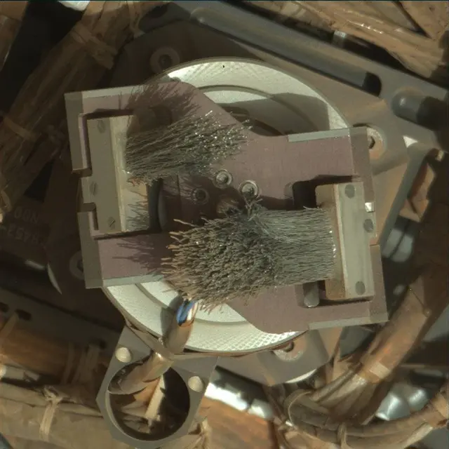 Sol 2608: Mast Camera (Mastcam)