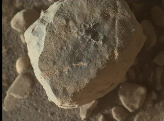 Sol 2608: Mars Hand Lens Imager (MAHLI)