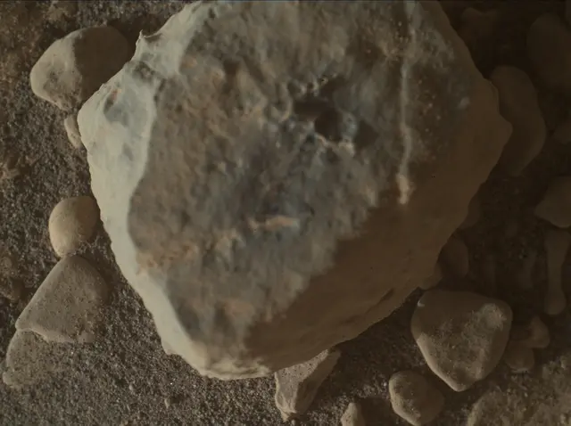 Sol 2608: Mars Hand Lens Imager (MAHLI)