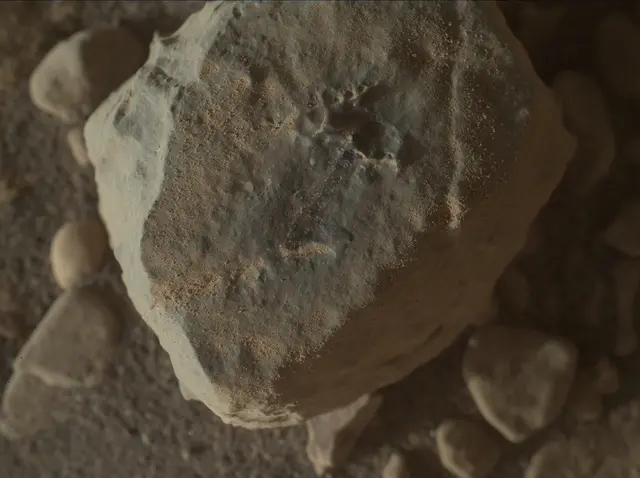 Sol 2608: Mars Hand Lens Imager (MAHLI)