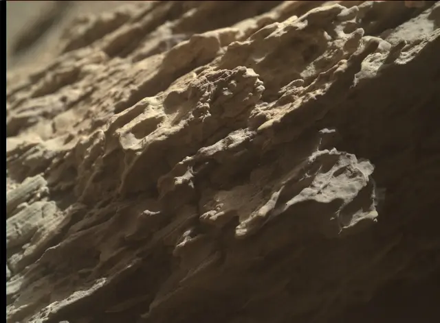 Sol 2608: Mars Hand Lens Imager (MAHLI)