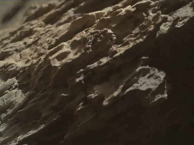 Sol 2608: Mars Hand Lens Imager (MAHLI)