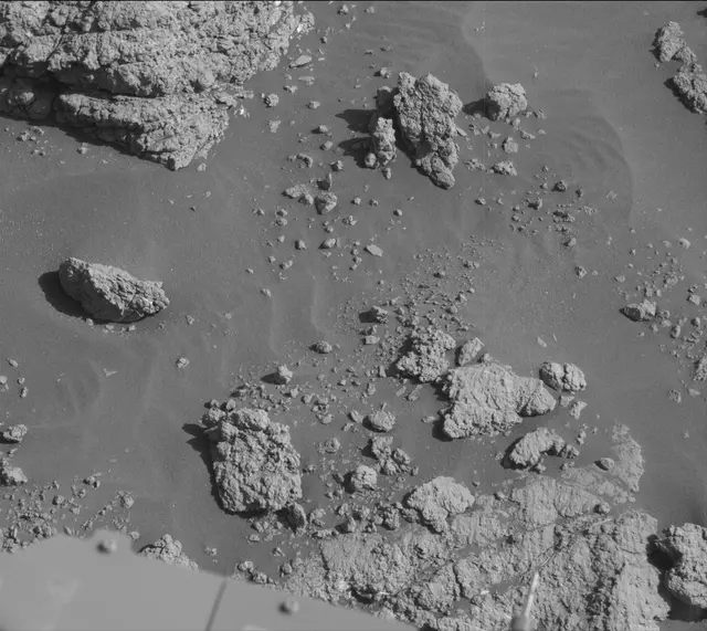 Sol 2609: Mast Camera (Mastcam)