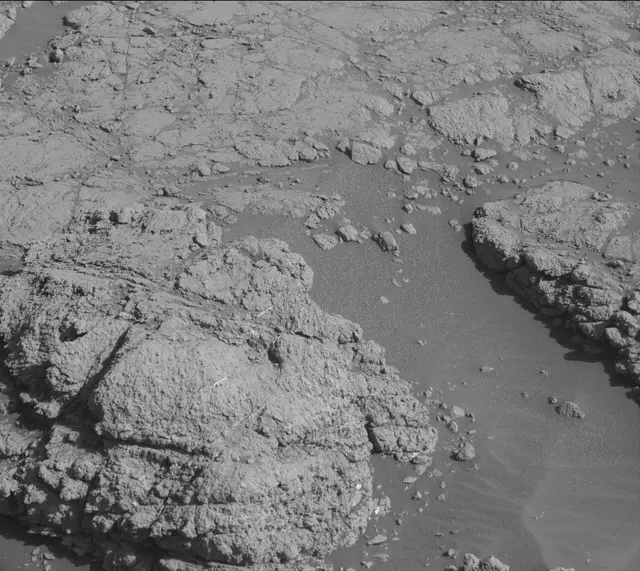 Sol 2609: Mast Camera (Mastcam)