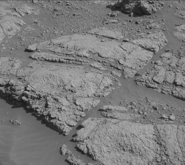 Sol 2609: Mast Camera (Mastcam)