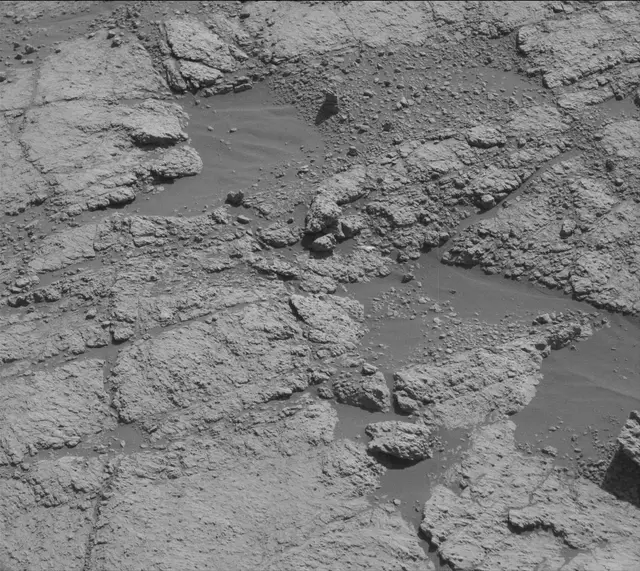 Sol 2609: Mast Camera (Mastcam)