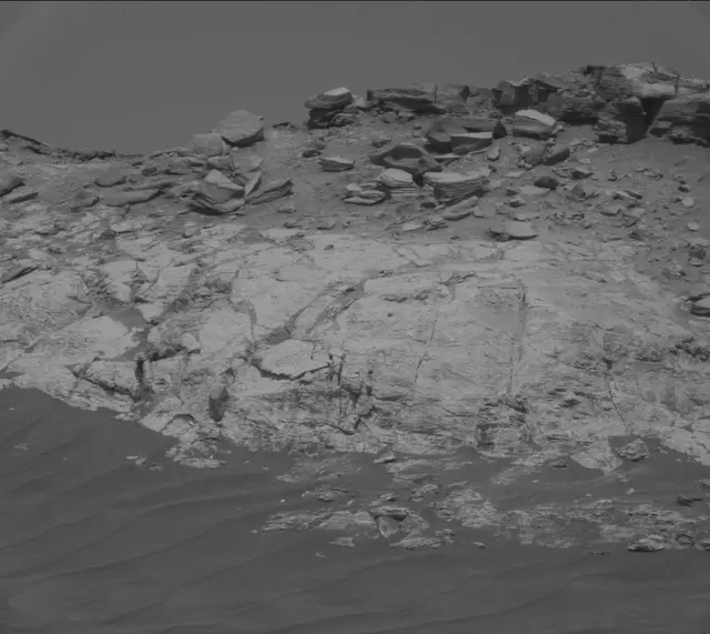 Sol 2609: Mast Camera (Mastcam)