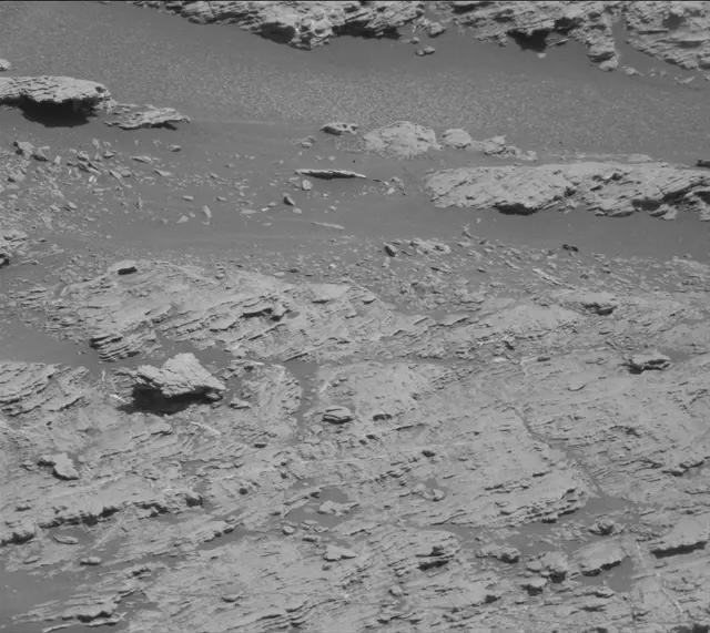 Sol 2609: Mast Camera (Mastcam)