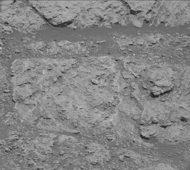 Sol 2609: Mast Camera (Mastcam)