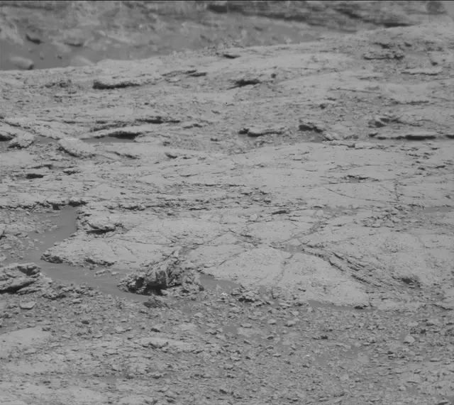 Sol 2609: Mast Camera (Mastcam)