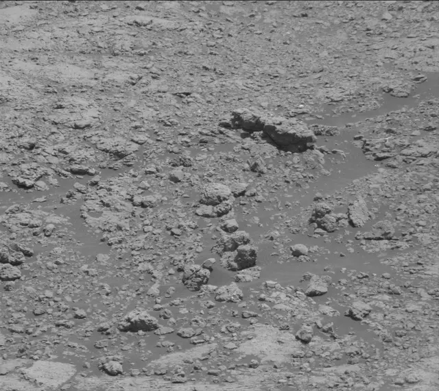 Sol 2609: Mast Camera (Mastcam)