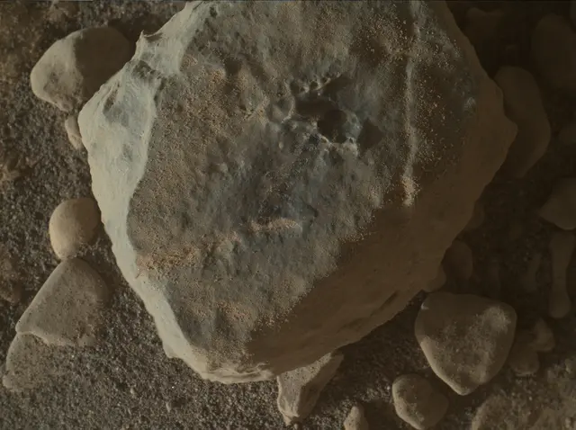 Sol 2609: Mars Hand Lens Imager (MAHLI)