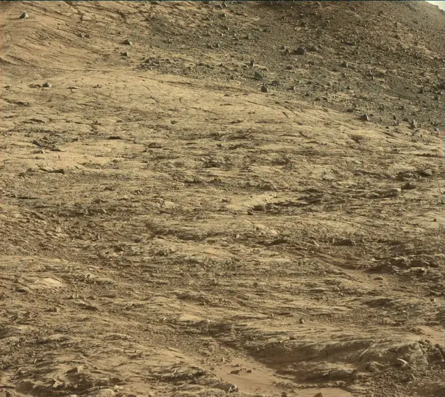 Sol 2611: Mast Camera (Mastcam)