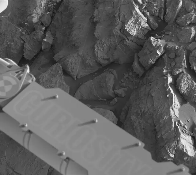 Sol 2611: Mast Camera (Mastcam)