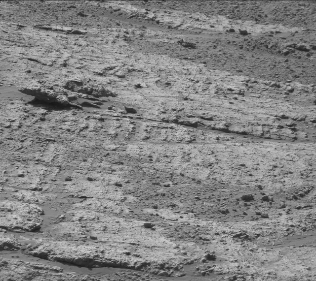 Sol 2611: Mast Camera (Mastcam)