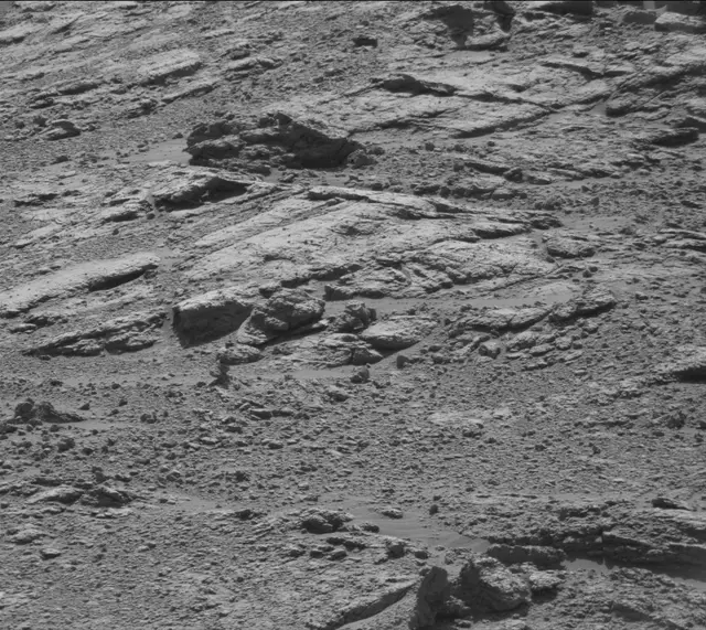 Sol 2611: Mast Camera (Mastcam)
