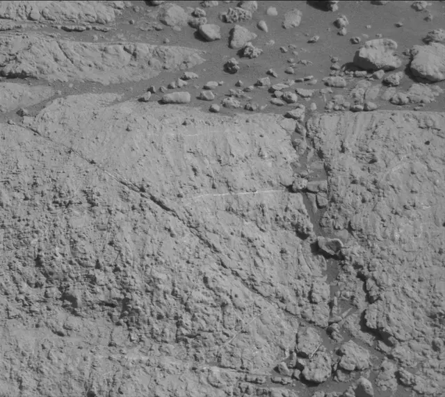 Sol 2611: Mast Camera (Mastcam)