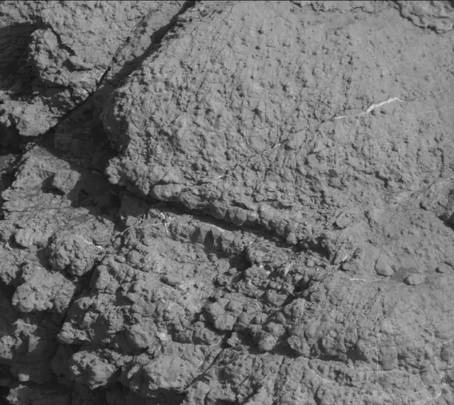 Sol 2611: Mast Camera (Mastcam)