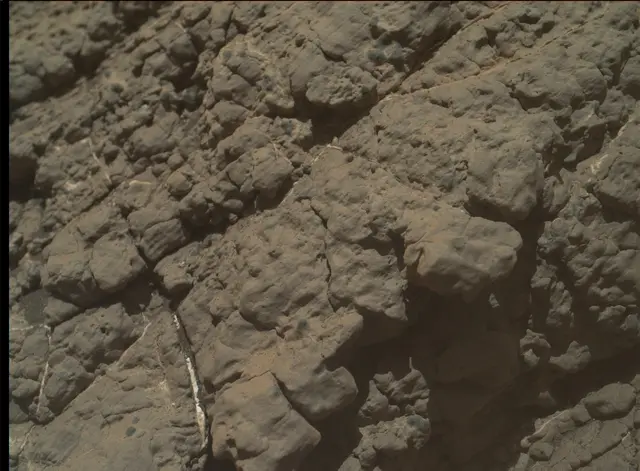 Sol 2611: Mars Hand Lens Imager (MAHLI)