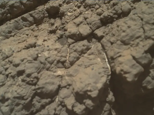 Sol 2611: Mars Hand Lens Imager (MAHLI)