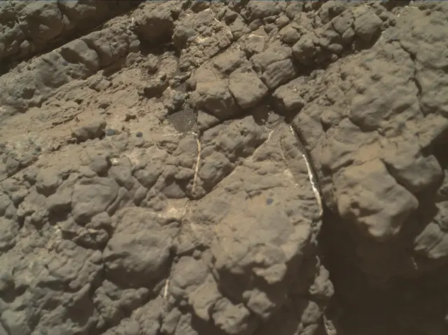 Sol 2611: Mars Hand Lens Imager (MAHLI)