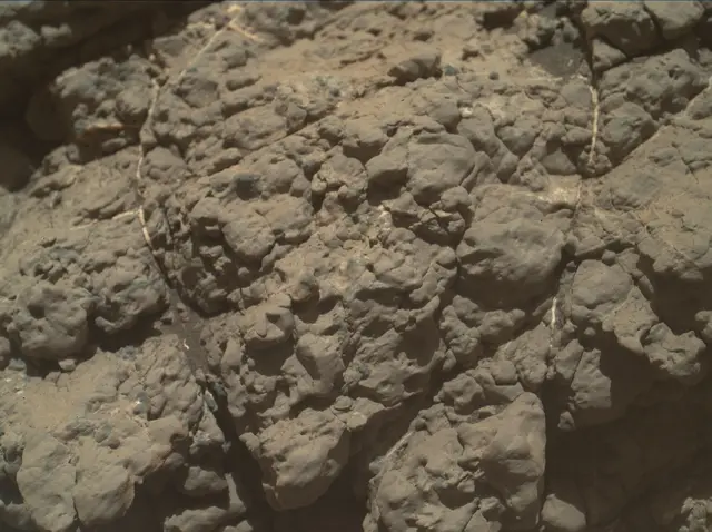 Sol 2611: Mars Hand Lens Imager (MAHLI)