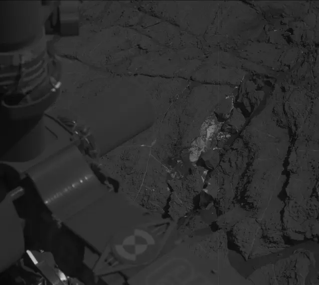 Sol 2613: Mast Camera (Mastcam)