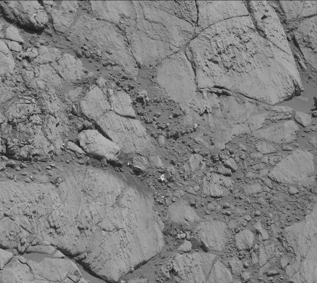 Sol 2613: Mast Camera (Mastcam)