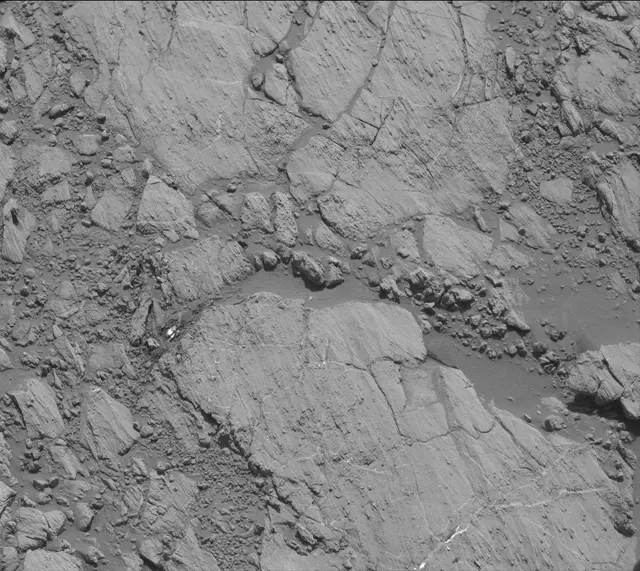 Sol 2613: Mast Camera (Mastcam)