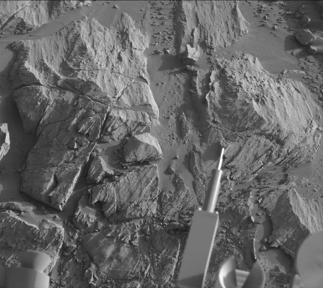Sol 2613: Mast Camera (Mastcam)