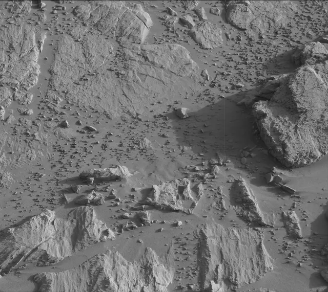 Sol 2613: Mast Camera (Mastcam)