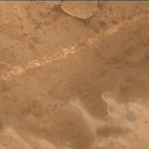 Sol 2613: Mars Hand Lens Imager (MAHLI)