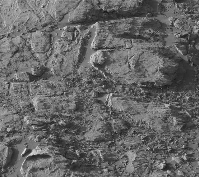Sol 2616: Mast Camera (Mastcam)