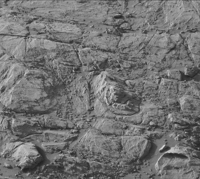 Sol 2616: Mast Camera (Mastcam)
