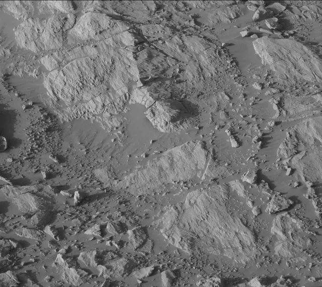 Sol 2616: Mast Camera (Mastcam)